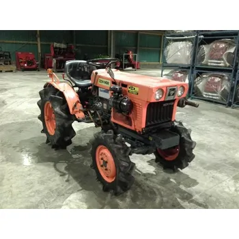 Zahradní traktor Malotraktor Kubota B7001 Malotraktor Kubota B7001