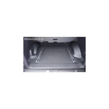 autokoberec Gumový koberec do kufru přesně tvarovaný LUXUS Toyota Lancruiser 150 -- rok výroby 2009-2014