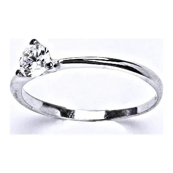 Prsten Stříbrný prsten se syntetickým čirým zirkonem, T 1458