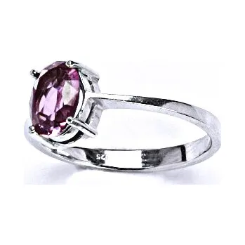 Prsten Stříbrný prsten se zirkonem fuchsia 8x6 mm, T 1245