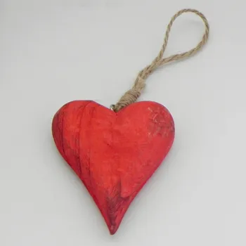 Srdíčko závěs dřevo červená (HAG-111521)
