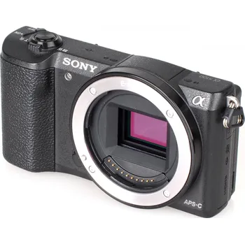 Kompakt s výměnným objektivem Sony Alpha A5100