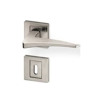 Dveřní kování Dveřní kování RONAN R HR efekt nerez KK (Dveřní rozetové kování RONAN R HR efekt nerez , vhodná pro interiér, pro dozický (obyčejný), cylindrický (fab) zámek, nebo s uzamykací páčkou na WC.)