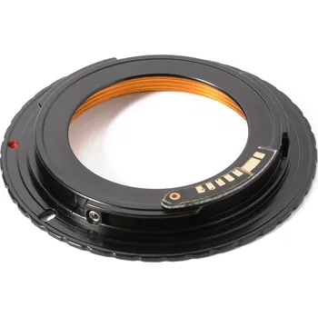 Adaptér / redukce M42 pro Canon EOS s chipem pro AF kontrolu VARIABILNÍ (Umožní nasadit objektivy se závitem M42 na fotoaparáty Canon EOS a zaaretovat je v určité poloze.)