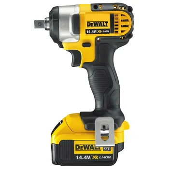 DeWALT DCF830M2