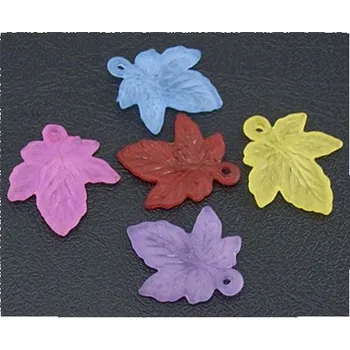 Přívěsek Přívěsek plastový L2951 bal. 10 ks., Barva Fialová L2951