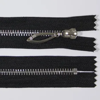 Zip Zip kovový 5mm délka 12cm, barva 332 (nedělitelný)