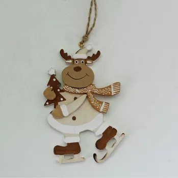 Vánoční dekorace Sob závěs dřevo 6,5x9,5cm (XY317977-2A)