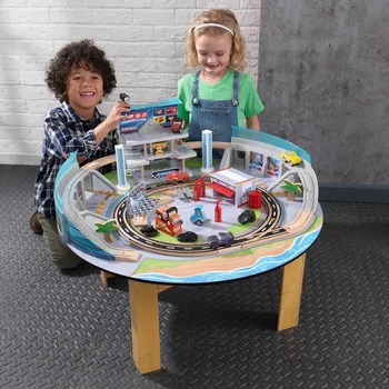 KidKraft Disney Cars 3 Závodní okruh Florida 17210 Dřevěná hračka KidKraft Disney Cars 3 Závodní okruh Florida 17210
