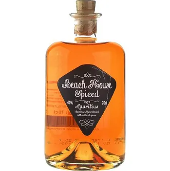 Beach House Spiced Rum 40 %