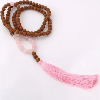 Mala rudrakša a růženín