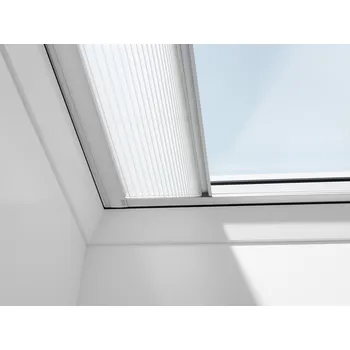 Roleta Dálkově ovládaná plisovaná roleta Velux FMG Velux: 60x60 cm, Barva rolety: bílá (1016) Velux FMG