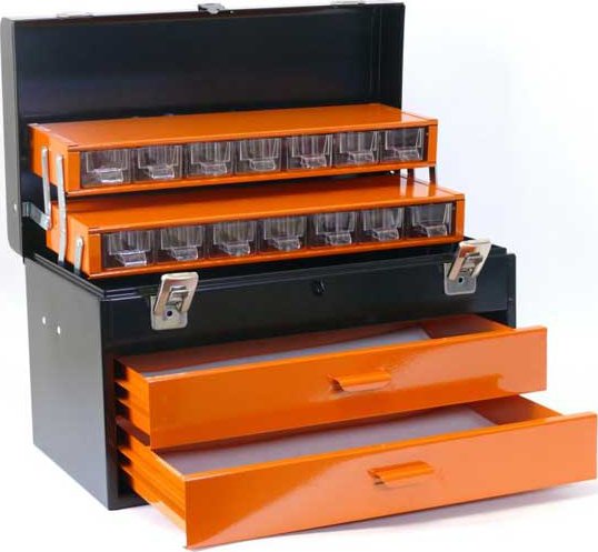 Staalconstructiekader En Sandwichpanelen Voor De Gevelbekleding Van Een Nieuw Magazijn Bouw Raamwerk Staalconstructies Stapels Image266050223
