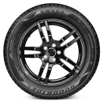 Zimní osobní pneu Goodride SW608 235/55 R17 103 V XL