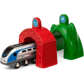 Vláček a vláčkodráha Recenze Brio World 33834 Lokomotiva s aktivními tunely Smart Tech