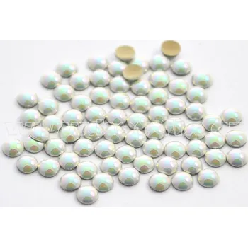 hot-fix perla barva SR01 perleť cream, velikost 2mm, balení 100 nebo 500ks barva: hot-fix perla barva SR01 perleť cream, velikost: velikost 2mm, prodejní balení: balení 100ks