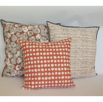 Povlak na dekorativní polštářek Meemee Povlak na polštářek Čárky - série Afrika