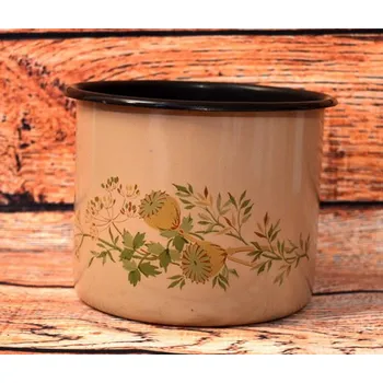 Hrnec Smaltovaný plechový hrnec béžový