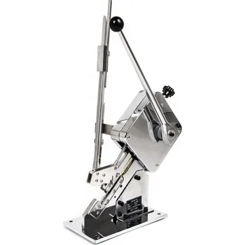 Ruční klipsovačka na salámy a střívka