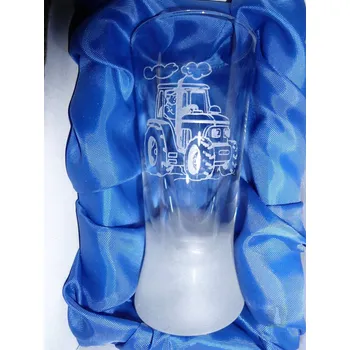 Pískovaný panák - Traktor