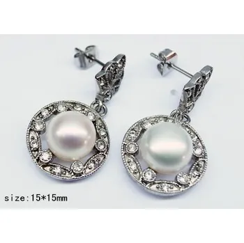 Náušnice Náušnice z chirurgické oceli s perličkou a skleněnými kamínky 20779