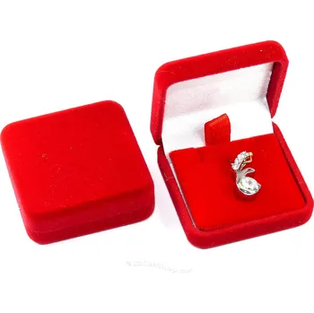 Dárková krabička Sametová dárková krabička červená mini 4 x 4cm