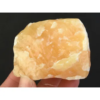 Přírodní kámen Přírodní oranžový kalcit 172g