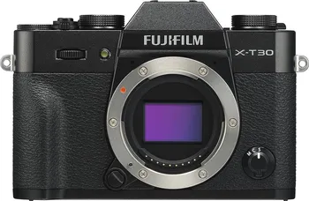 Kompakt s výměnným objektivem Fujifilm X-T30
