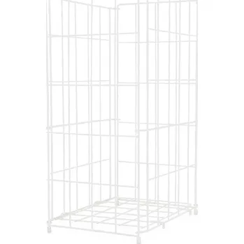 Odpadkový koš Drátěný odpadkový koš o objemu 47 litrů, vyrobený z nerezové oceli s komaxitovou úpravou v bílé barvě.