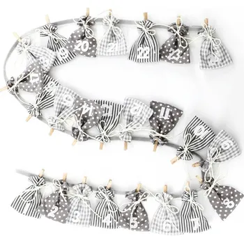 Vánoční dekorace Adventní kalendář 185cm šedá (778670)