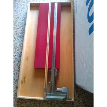 Výškoměr Výškoměr se stupnicí a rýsovacím hrotem Rolle Suisse, 0-1150 mm, ČSN 251295 (Švýcarsko)