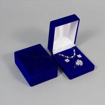 Dárková krabička Sametová krabička RE-06