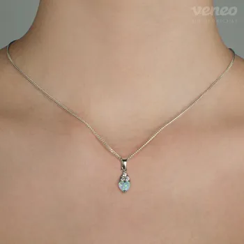 Přívěsek Mira - přívěsek s australským opálem a čirými zirkony, Materiál: Bílé zlato, ryzost 585/1000