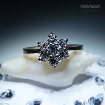 Prsten Astra – prsten s čirými zirkony, Materiál: Růžové zlato, ryzost 585/1000