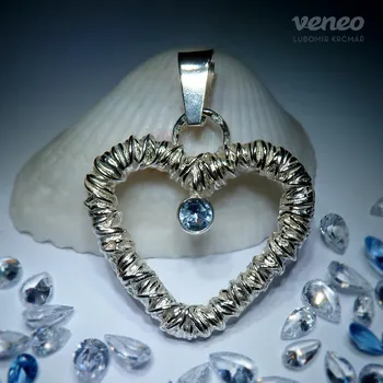 Přívěsek Srdce plastické s akvamarínem Z246/4, Materiál: Bílé zlato, ryzost 585/1000