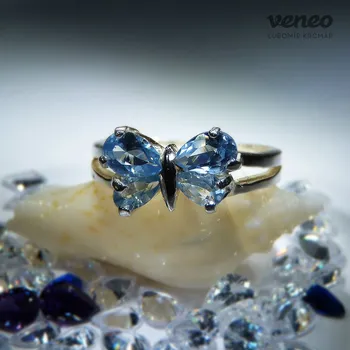 Prsten Motýlek – prsten s akvamaríny, Materiál: Růžové zlato, ryzost 585/1000