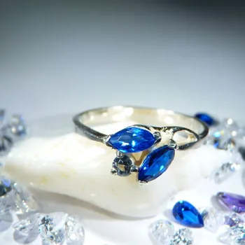 Prsten Silvana - prsten se spinely a zirkonem , Materiál: Růžové zlato, ryzost 585/1000