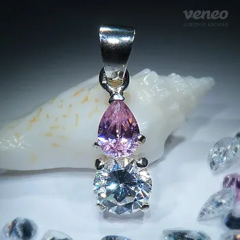 Přívěsek Audrey – přívěsek s růžovým a čirým zirkonem, Materiál: Bílé zlato, ryzost 585/1000