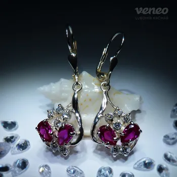 Náušnice Carmen – náušnice s rubíny a čirými zirkony, Materiál: Bílé zlato, ryzost 585/1000