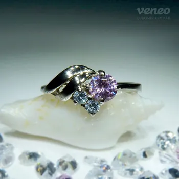 Prsten Vega - prsten s růžovým zirkonem a čirými zirkony, Materiál: Růžové zlato, ryzost 585/1000