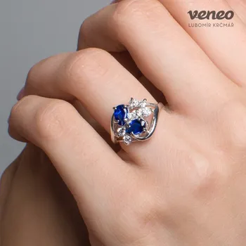 Prsten Carmen – prsten se safíry a čirými zirkony, Materiál: Růžové zlato, ryzost 585/1000