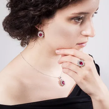 Souprava šperků Isabela 10 - sada šperků s rubínem a čirými zirkony, Materiál: Bílé zlato, ryzost 585/1000