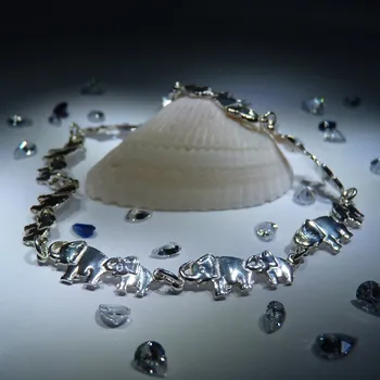 Náramek Sloni - náramek pro štěstí s vyřezávanou plastikou , Materiál: Bílé zlato, ryzost 585/1000