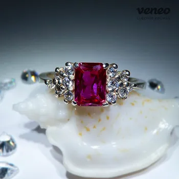 Prsten Princezna - prsten s rubínem a čirými zirkony, Materiál: Stříbro, ryzost 925/1000