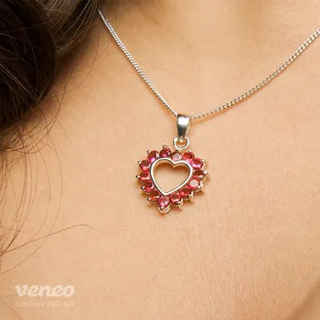 Přívěsek Srdce 3017 - přívěsek s rubíny, Materiál: Bílé zlato, ryzost 585/1000