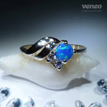 Prsten Vega - prsten s thajským opálem a čirými zirkony, Materiál: Růžové zlato, ryzost 585/1000