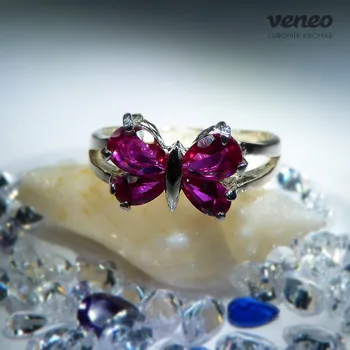 Prsten Motýlek - prsten s rubíny, Materiál: Růžové zlato, ryzost 585/1000