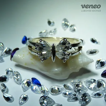 Prsten Motýlek – prsten s čirými zirkony, Materiál: Růžové zlato, ryzost 585/1000