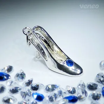 Přívěsek Přívěsek střevíc plastický se safírem Z281/kz3, Materiál: Bílé zlato, ryzost 585/1000