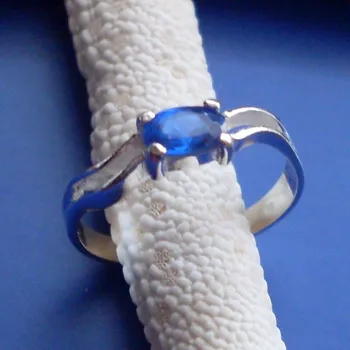 Prsten Ester - prsten se safíry, Materiál: Růžové zlato, ryzost 585/1000